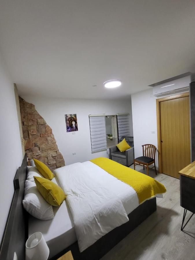 Maria'S Guesthouse - Uphill View Of Nazareth F Esterno foto